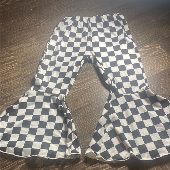 Girls flared bell bottoms checkered. Size 24 months - Picture 1 of 1